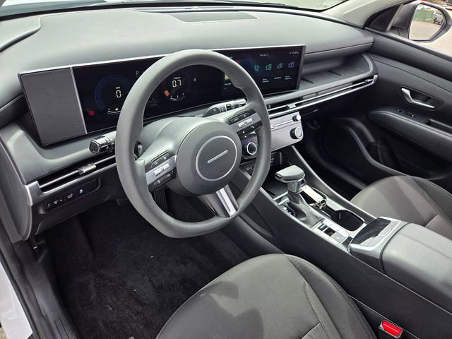 Used 2025 Hyundai Tucson SEL FWD image 9