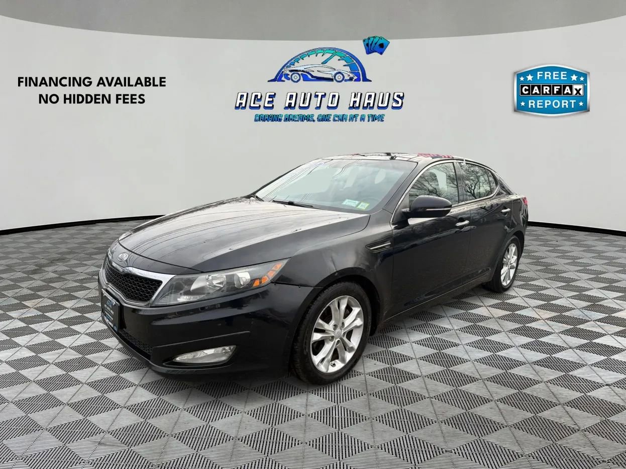 Used 2012 Kia Optima EX w/ Premium Pkg image 3