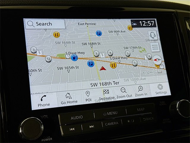 Used 2024 Nissan Titan PRO-4X w/ Pro-4x Convenience Package image 16