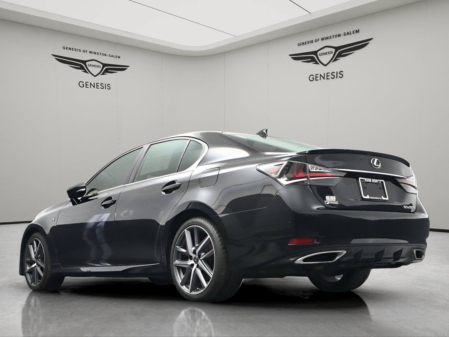 Used 2017 Lexus GS 200t F Sport RWD image 5