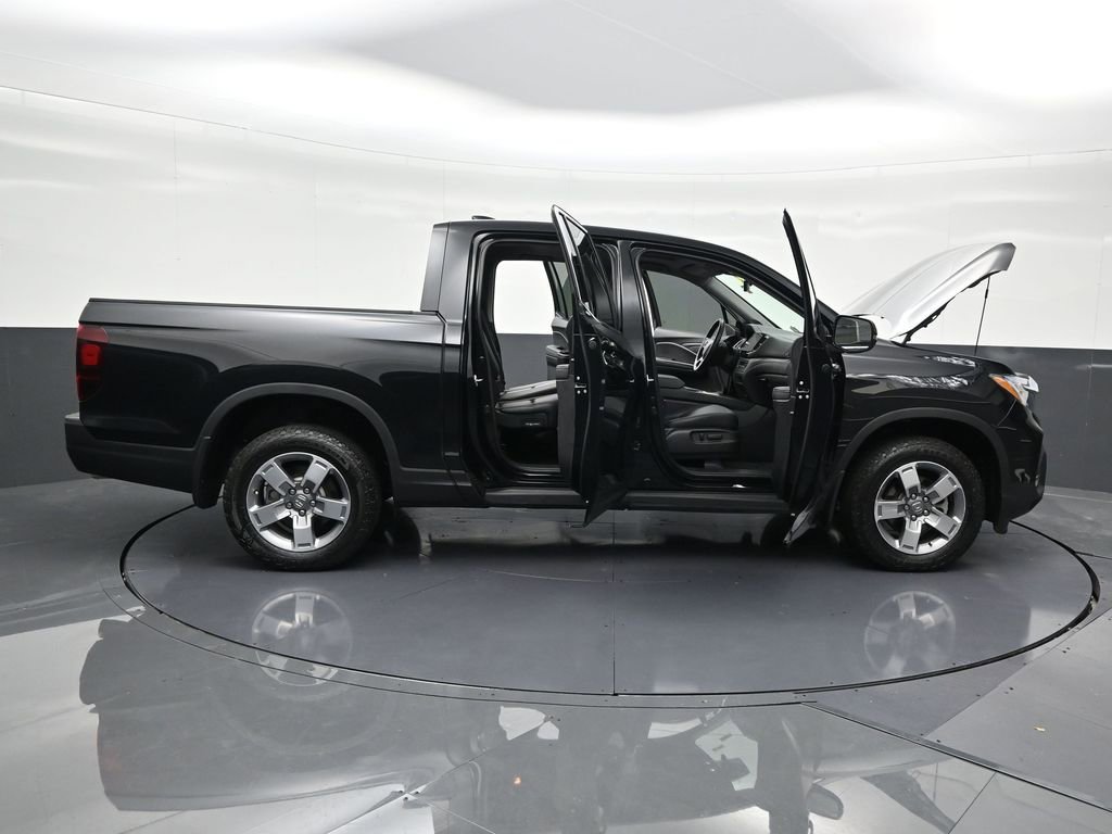 Used 2025 Honda Ridgeline RTL image 32