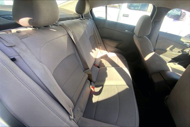 Used 2017 Chevrolet Cruze LS image 24