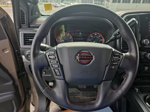 Used 2023 Nissan Titan PRO-4X w/ Pro-4x Convenience Package AWD/4WD image 14