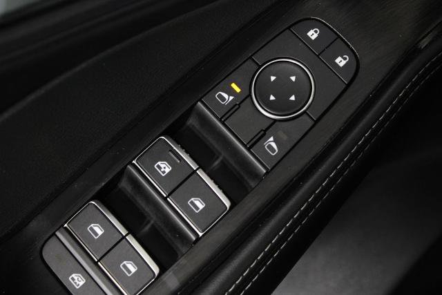 Certified 2026 Nissan Rogue SL AWD/4WD image 24