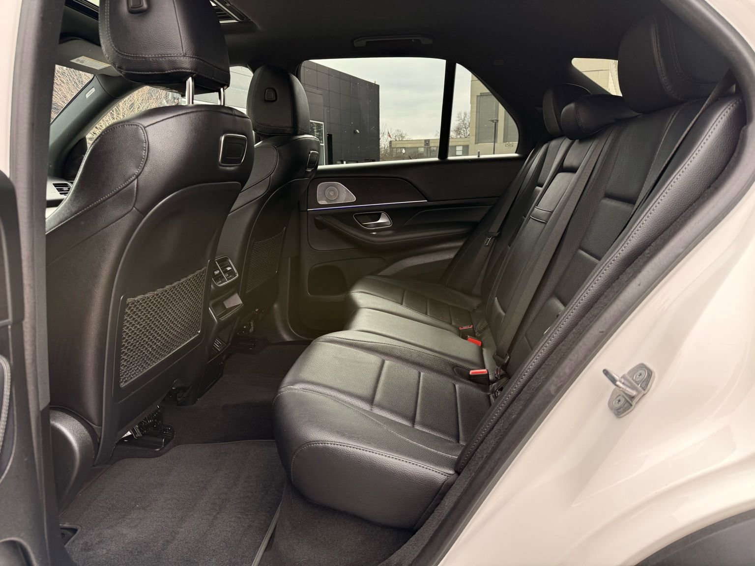 Used 2020 Mercedes-Benz GLE 350 4MATIC w/ Premium Package image 35