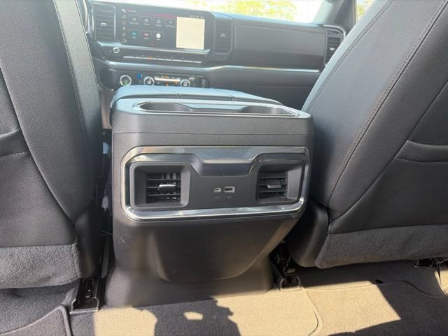 Used 2023 GMC Sierra 1500 SLT w/ SLT Premium Package AWD/4WD image 17