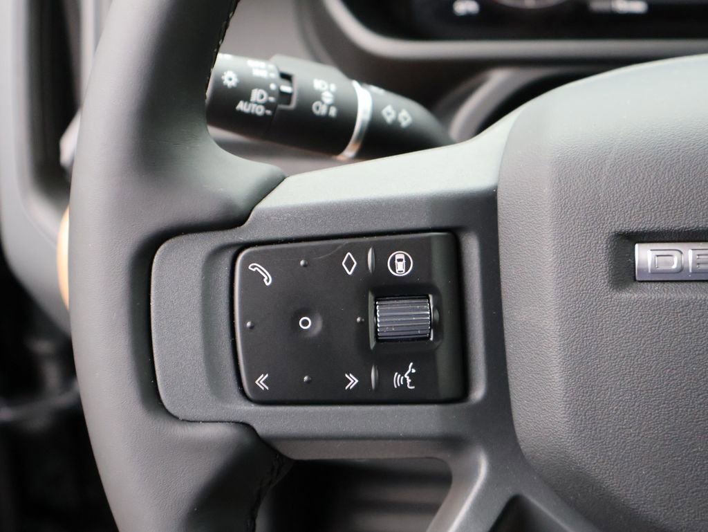 New 2026 Land Rover Defender 110 S AWD/4WD image 29