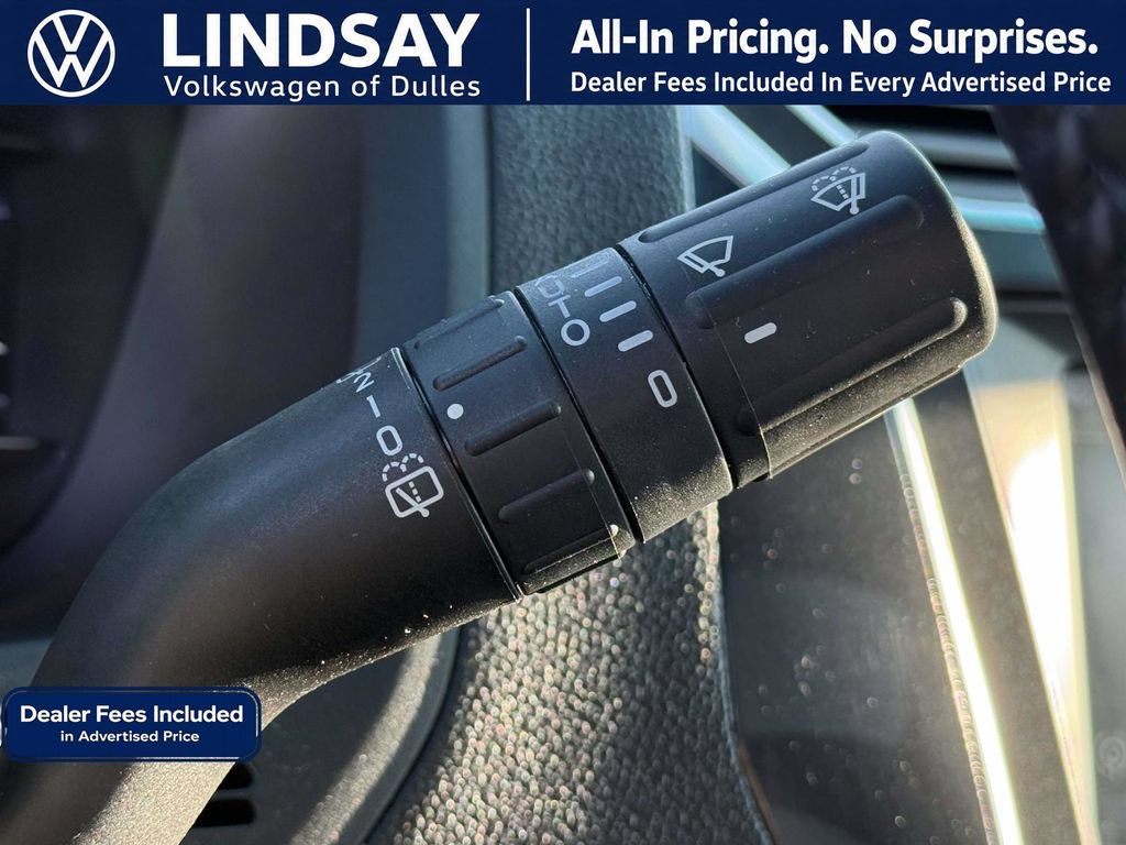 Used 2016 Ford Explorer Limited w/ Equipment Group 301A AWD/4WD image 25