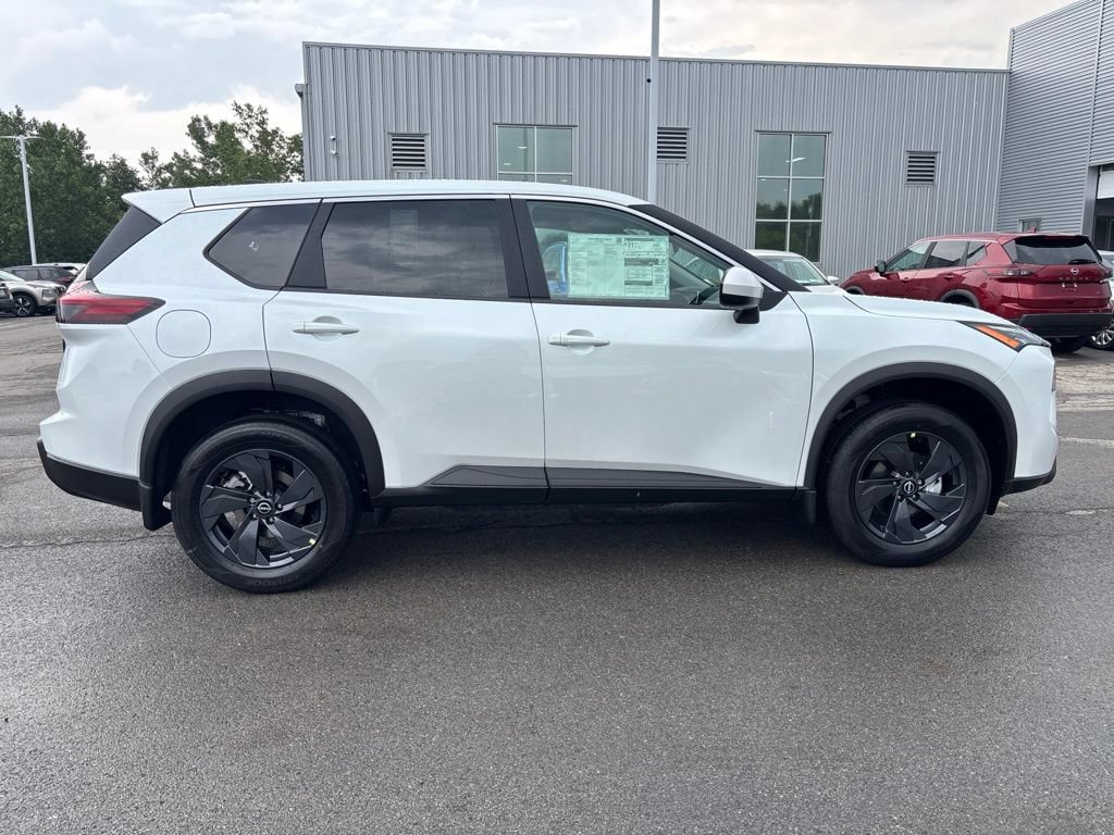 New 2026 Nissan Rogue SV w/ Cold Weather Package AWD/4WD image 4
