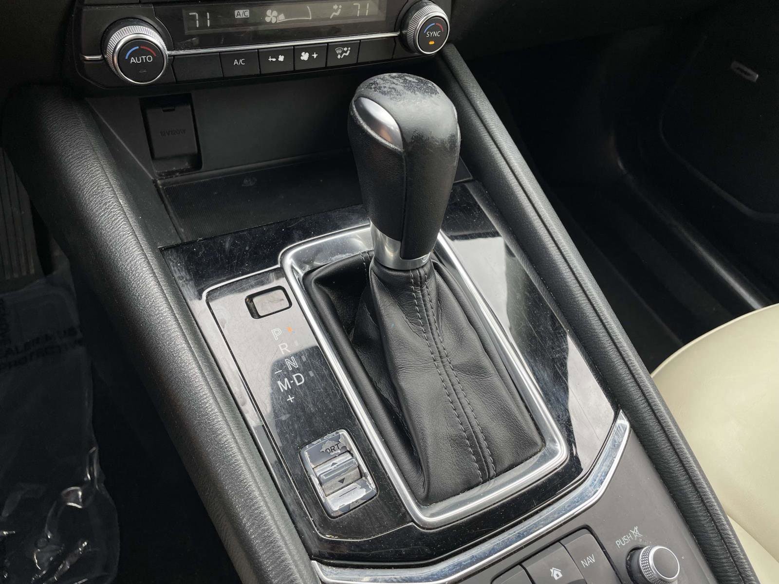 Used 2019 MAZDA CX-5 Touring FWD image 28