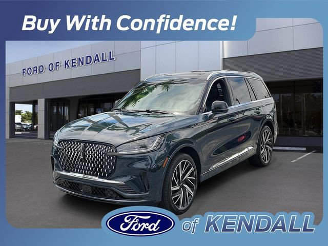 Used 2025 Lincoln Aviator Black Label AWD/4WD image 1