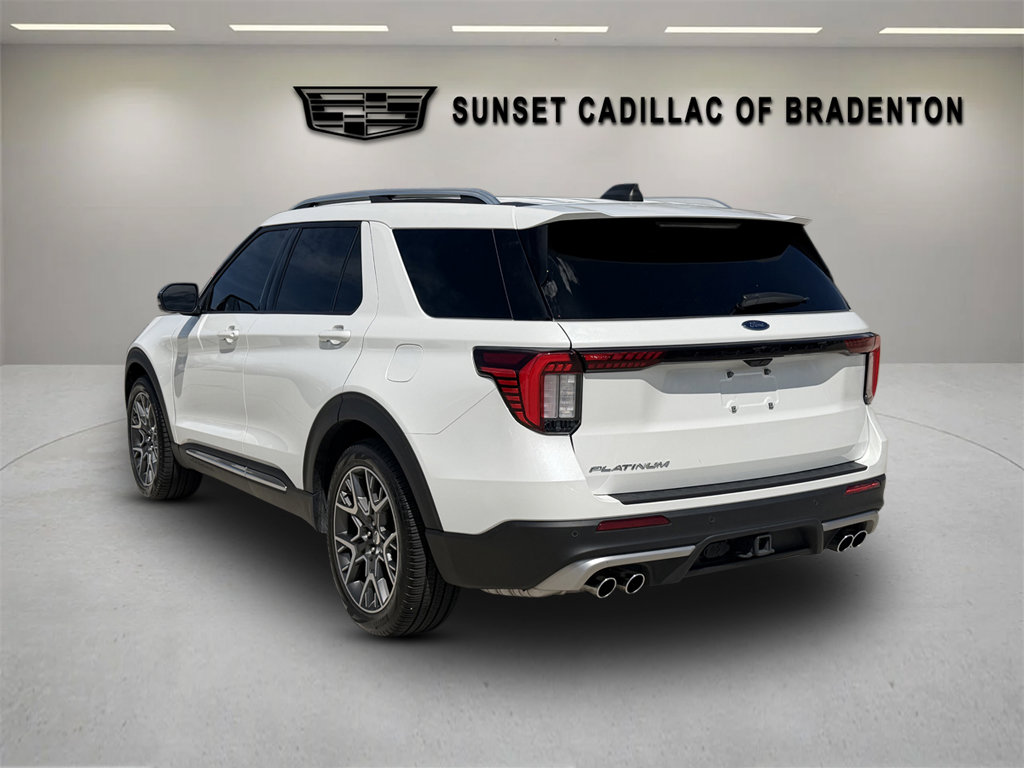 Used 2025 Ford Explorer Platinum w/ Ultimate Package RWD image 5