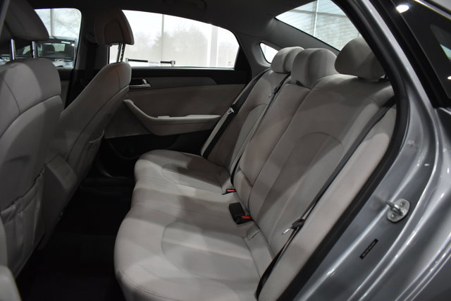Used 2017 Hyundai Sonata SE image 27