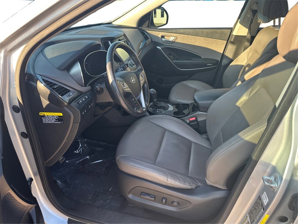 Used 2016 Hyundai Santa Fe Limited w/ Option Group 04 image 10