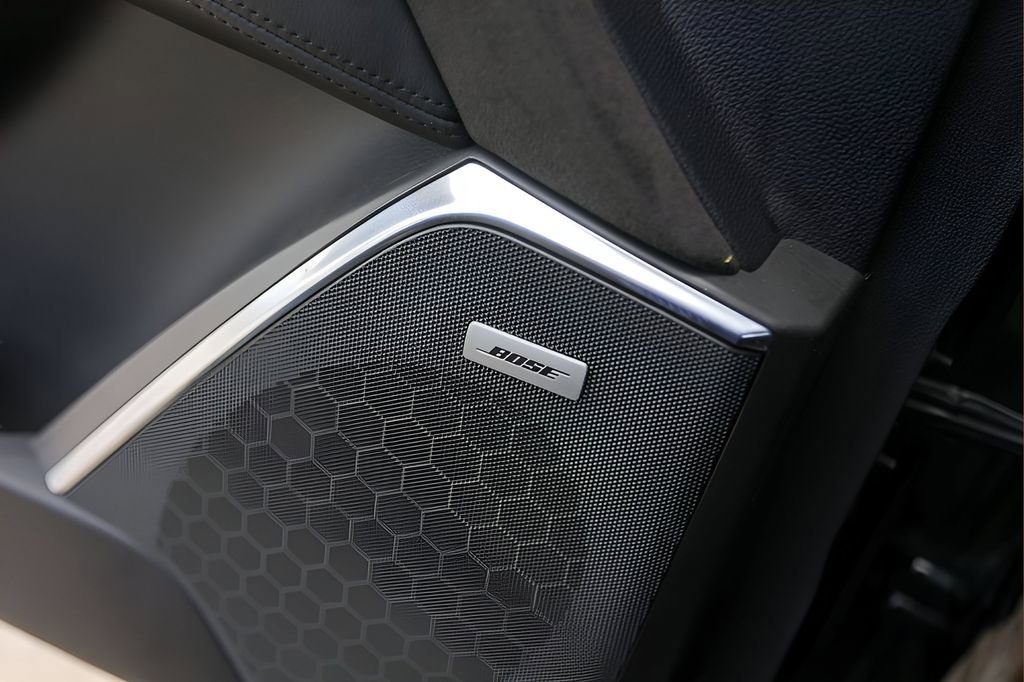 Used 2018 Cadillac Escalade ESV Platinum image 21