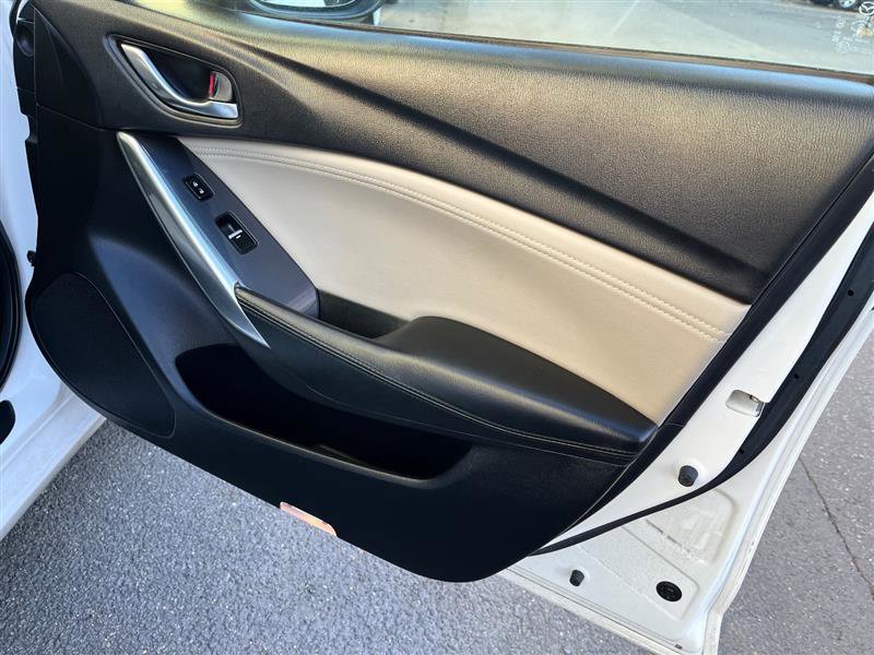 Used 2017 MAZDA MAZDA6 Touring image 18