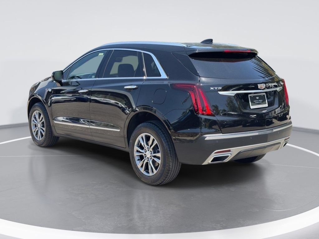 Certified 2023 Cadillac XT5 Premium Luxury FWD image 5
