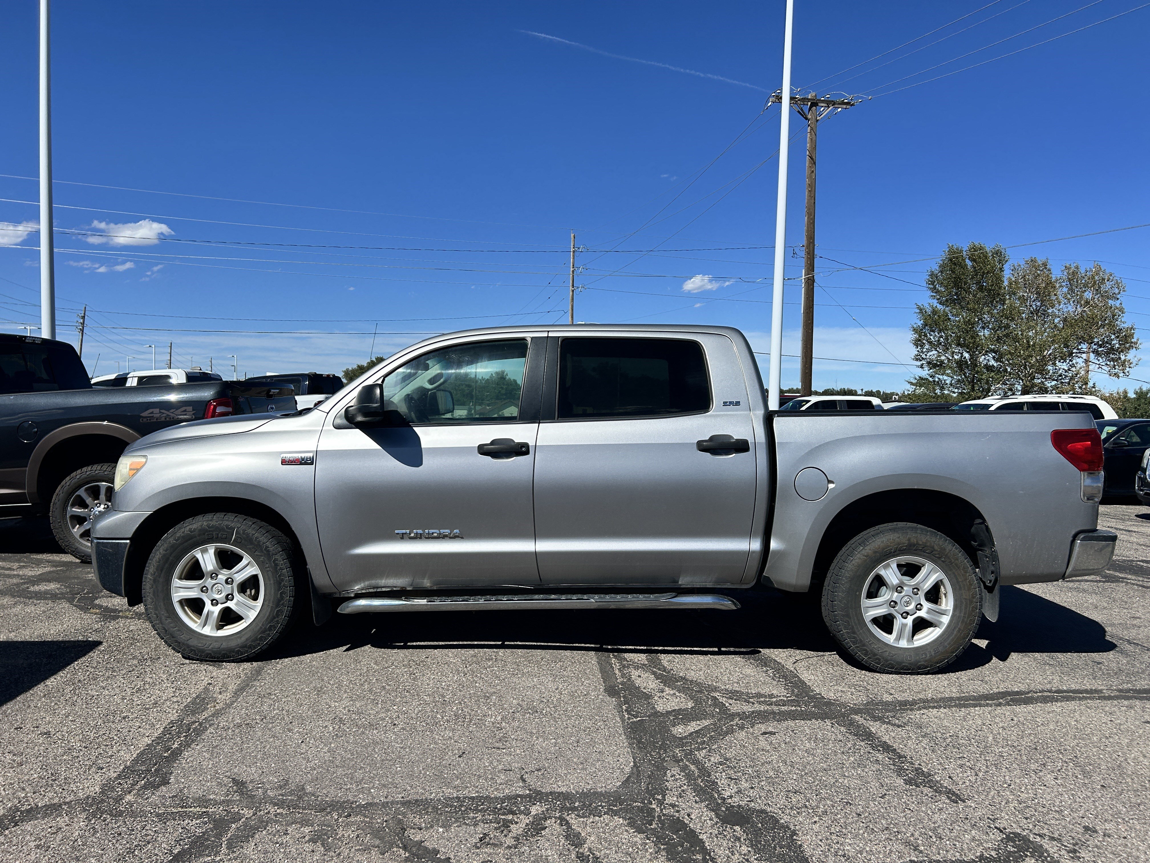 Used 2007 Toyota Tundra SR5 w/ Convenience Pkg AWD/4WD image 2