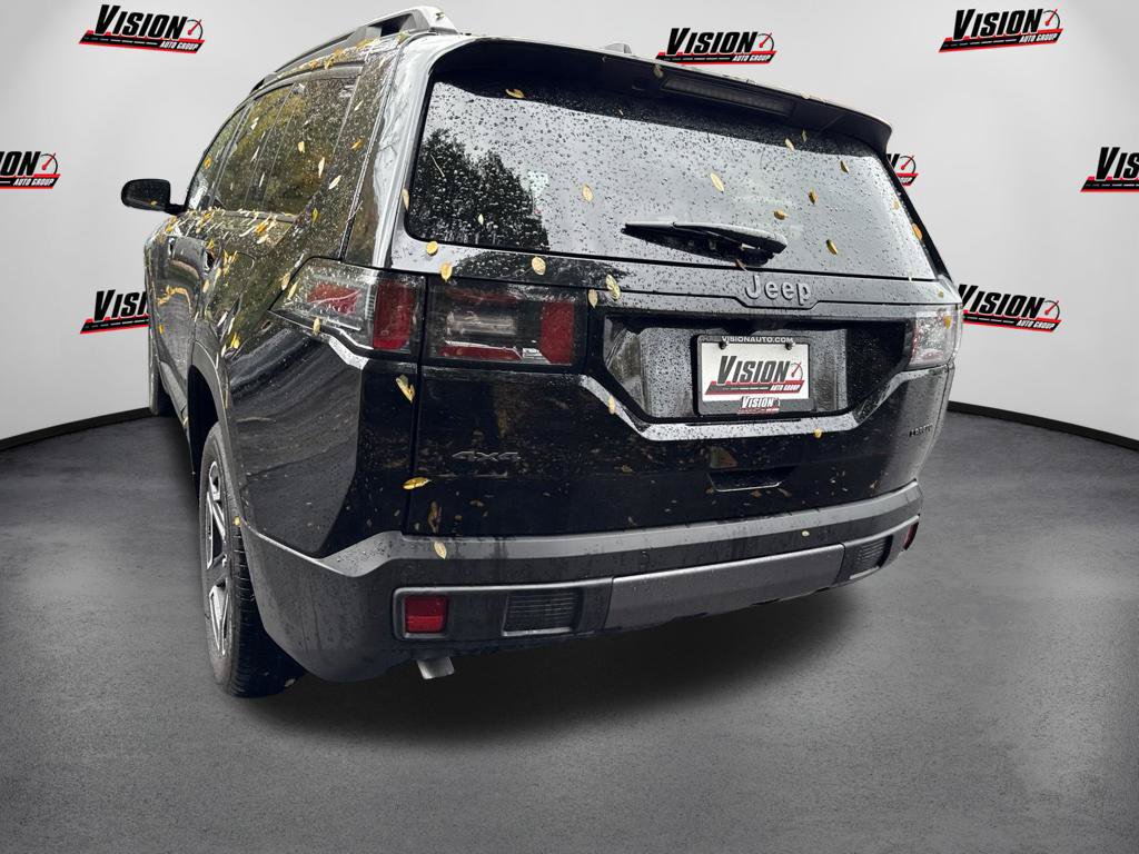 Used 2026 Jeep Cherokee Laredo AWD/4WD image 6