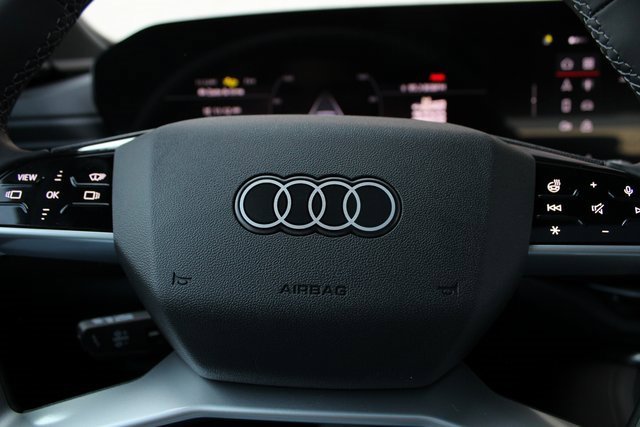 New 2025 Audi Q5 Premium Plus image 16