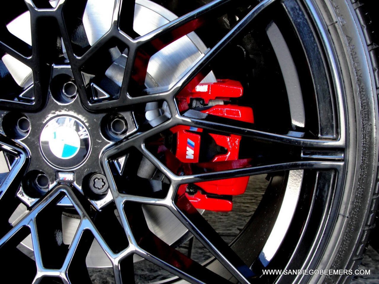 Used 2023 BMW 330i Sedan w/ M Sport Package RWD image 7