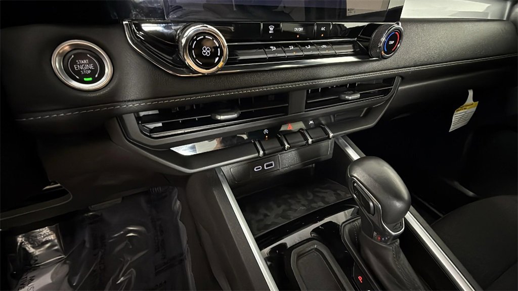 Certified 2023 Chevrolet Colorado LT image 22