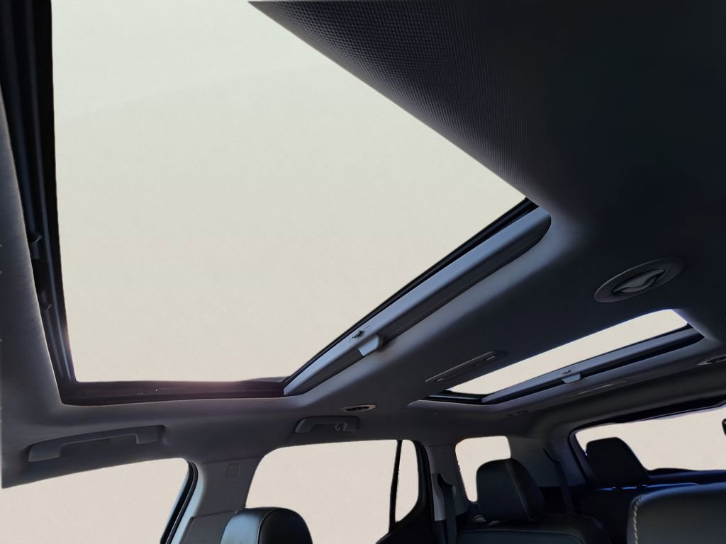 Used 2020 GMC Acadia SLT w/ Premium Package image 38