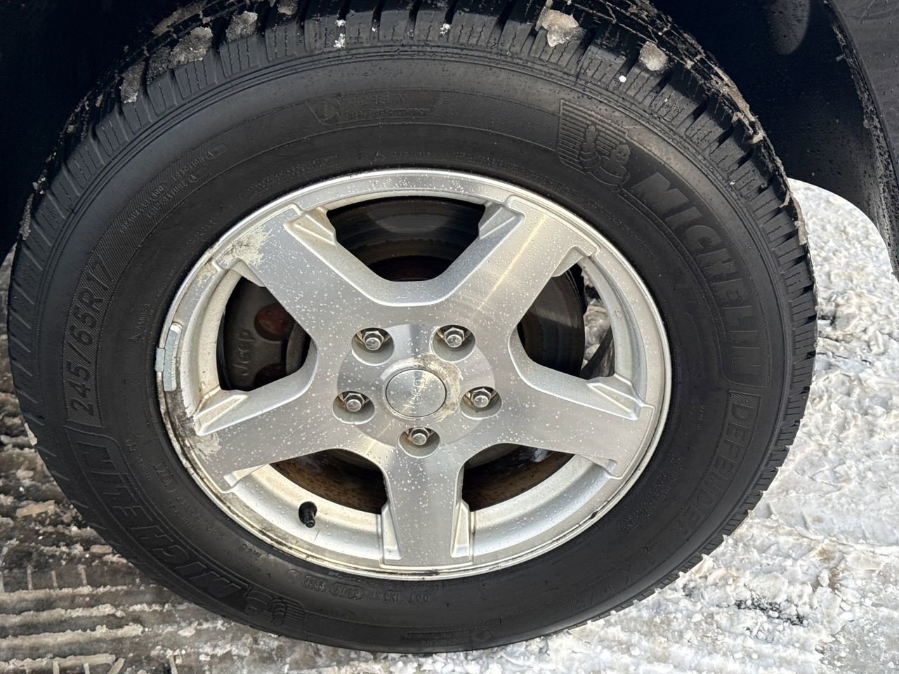 Used 2005 Jeep Grand Cherokee Limited image 9