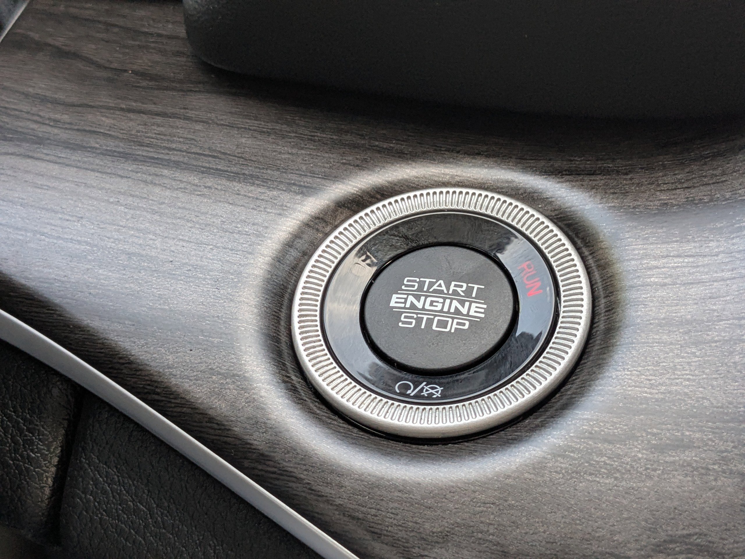 Used 2023 Jeep Grand Cherokee Limited image 27