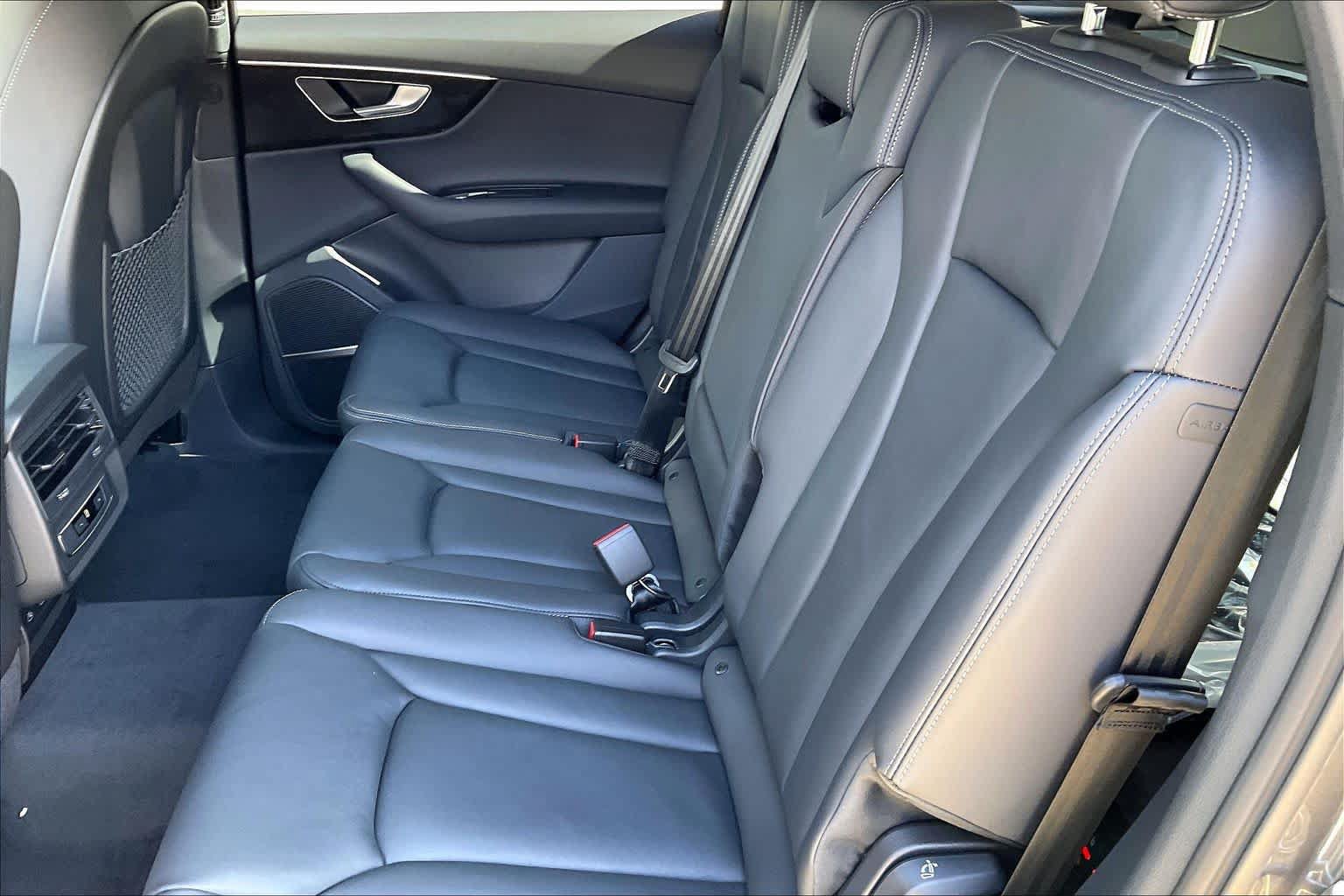 New 2026 Audi Q7 2.0T Premium AWD/4WD image 17