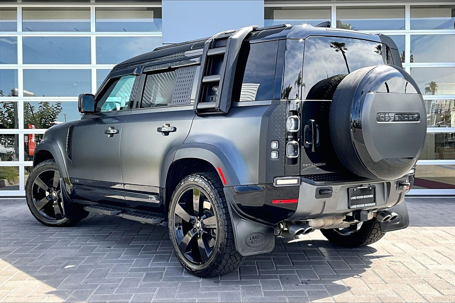 Certified 2023 Land Rover Defender 110 Carpathian Edition AWD/4WD image 12