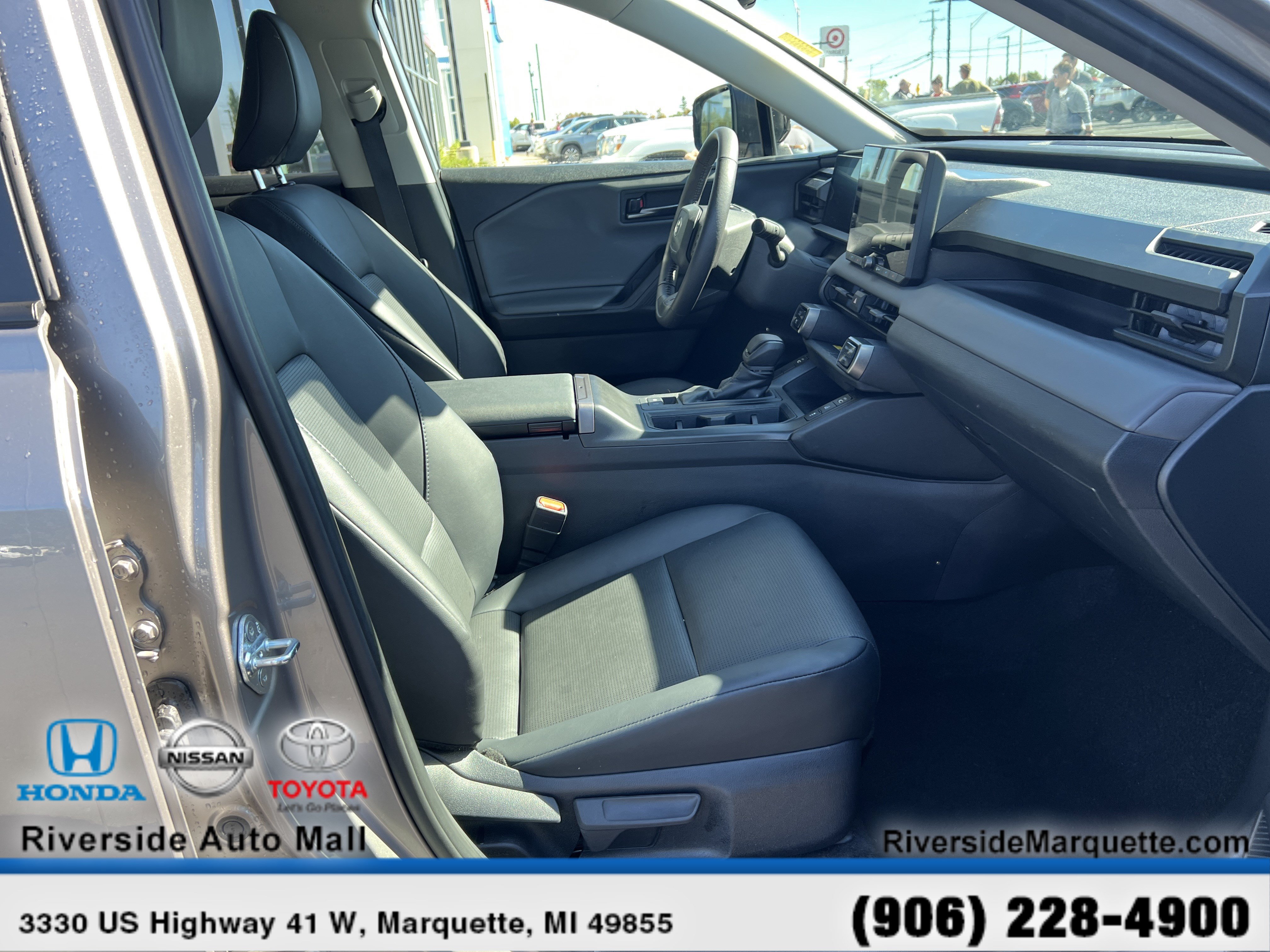 Used 2026 Toyota RAV4 XLE Premium AWD/4WD image 25
