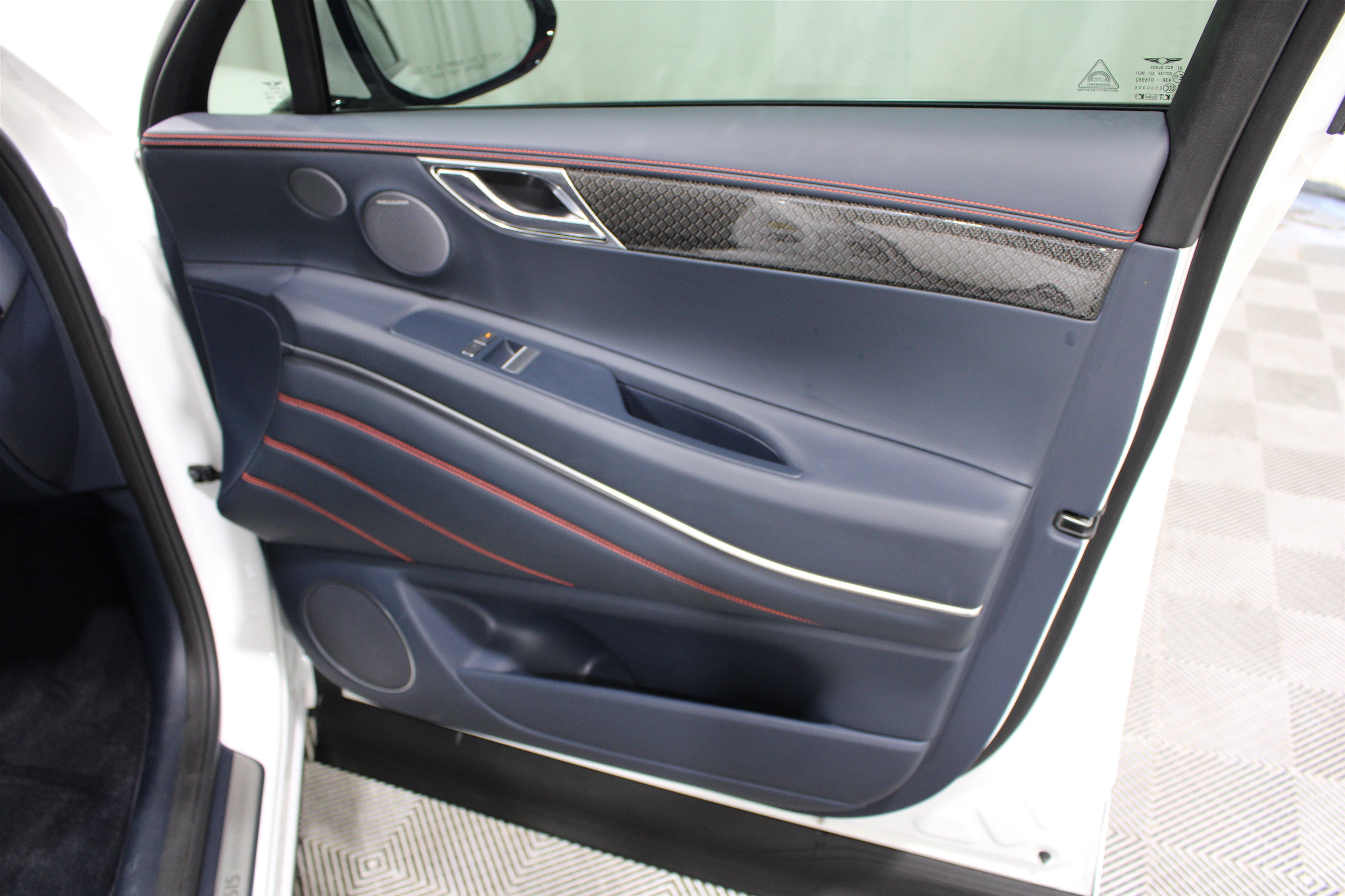 Used 2026 Genesis GV80 3.5T e-SC AWD/4WD image 29