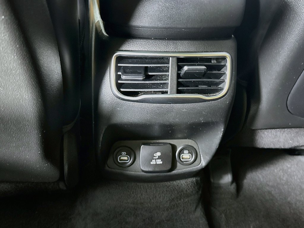 Certified 2023 Hyundai Santa Fe Calligraphy AWD/4WD image 32