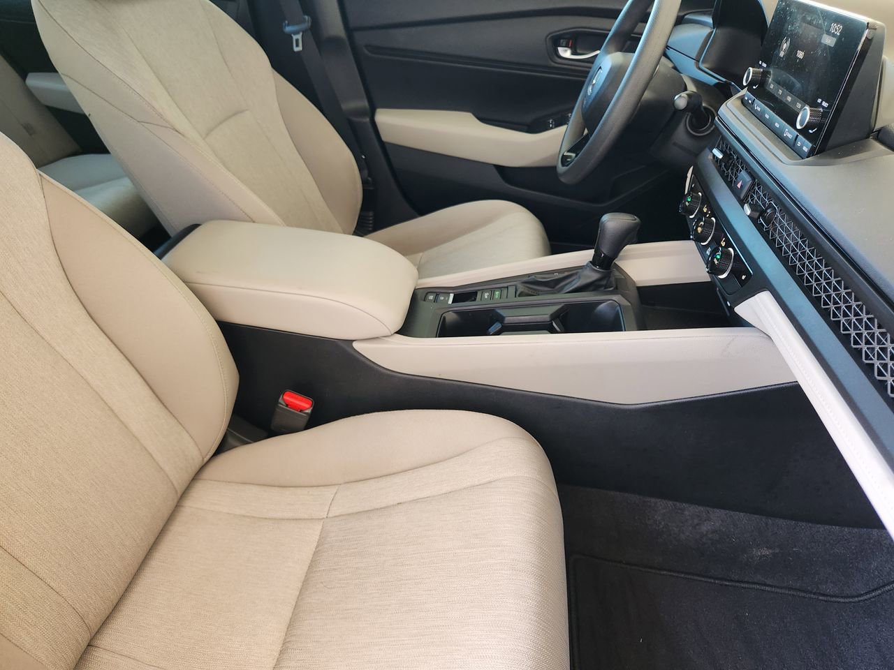 Certified 2023 Honda Accord EX image 13