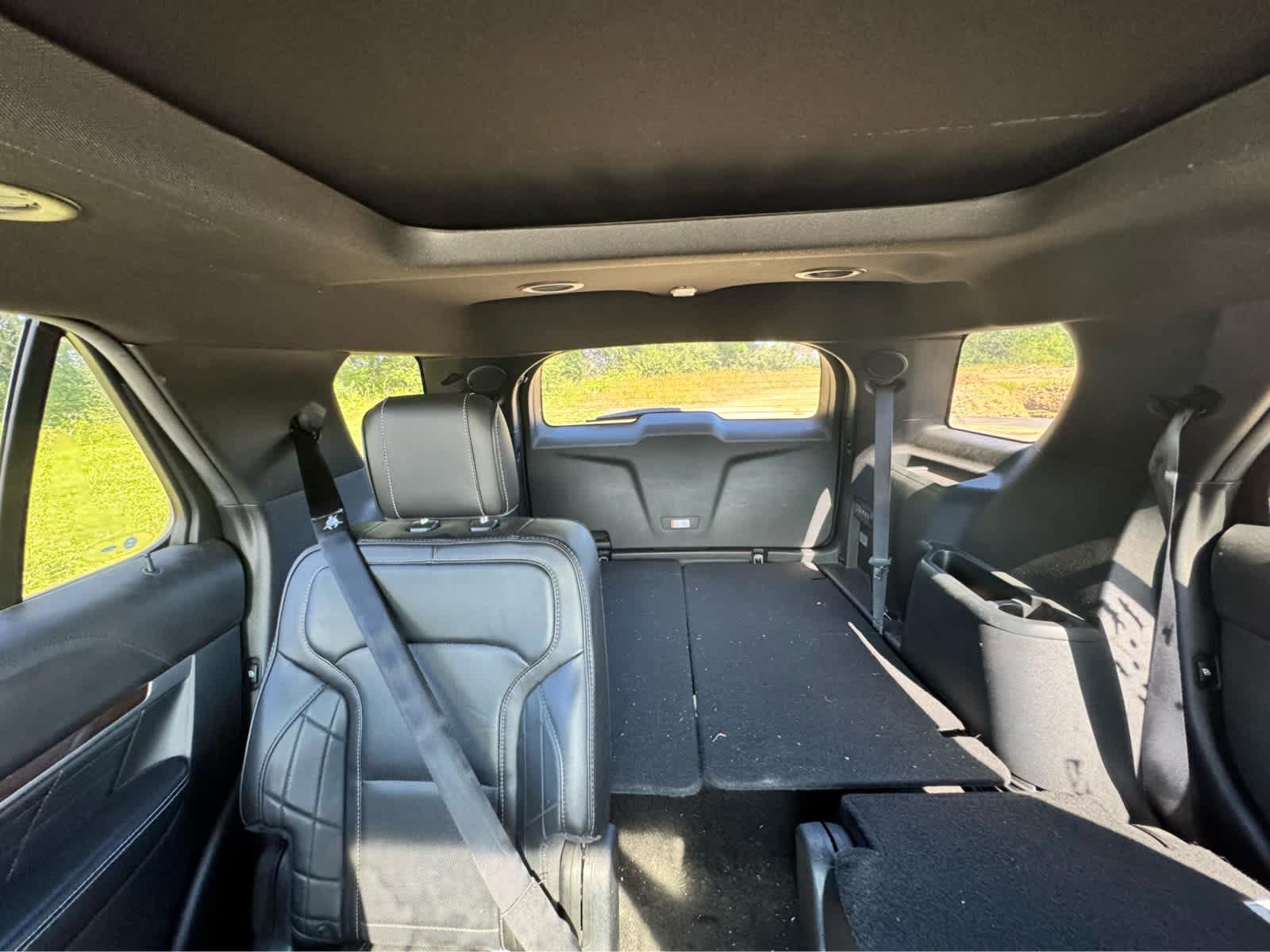 Used 2017 Ford Explorer Platinum AWD/4WD image 30