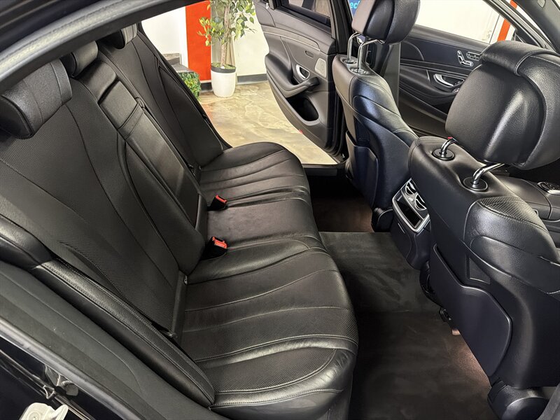 Used 2018 Mercedes-Benz S 450 Sedan image 20