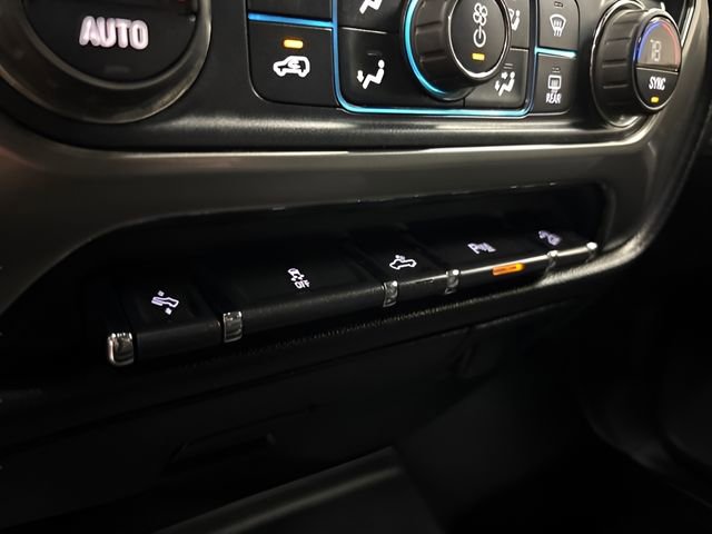 Used 2017 Chevrolet Silverado 1500 LT w/ All Star Edition image 30