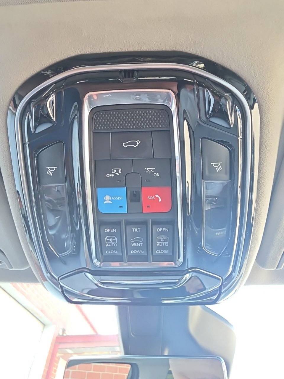 Used 2022 Jeep Grand Wagoneer Series II w/ Convenience Group III AWD/4WD image 38