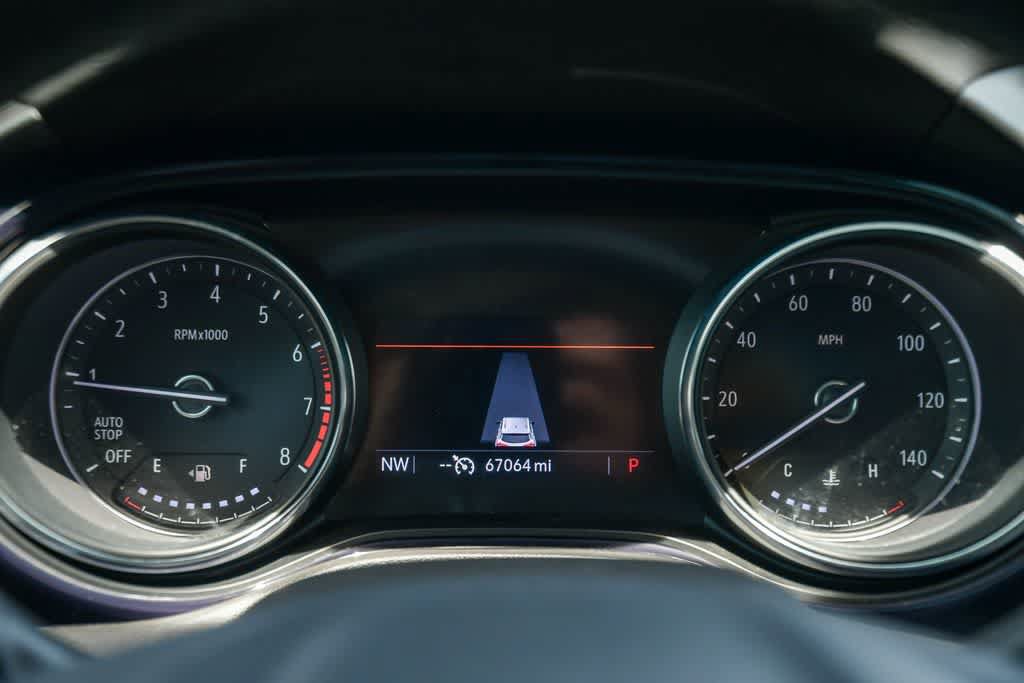 Used 2022 Buick Encore GX Preferred w/ Cold Weather Comfort Package FWD image 23