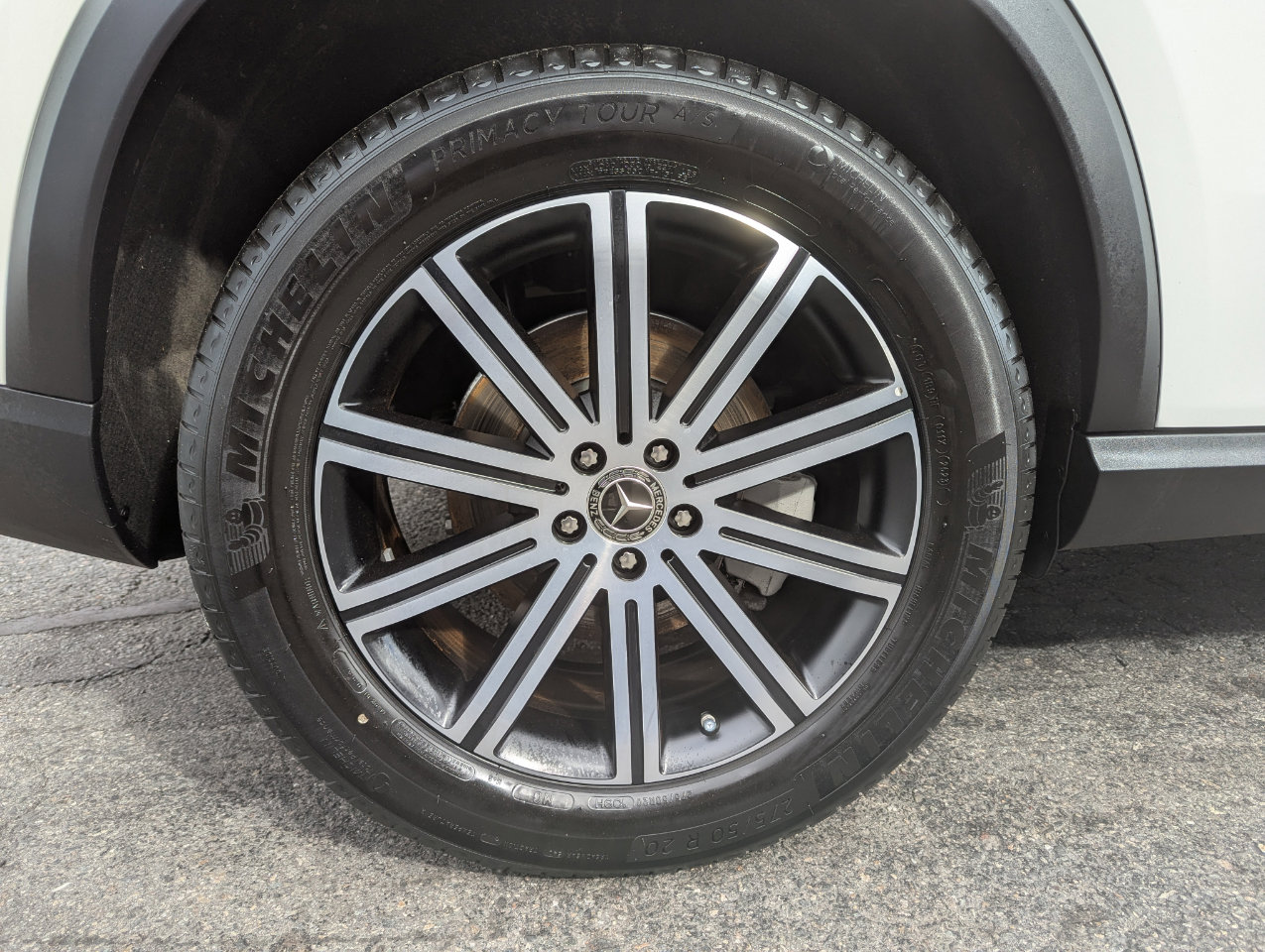 Used 2024 Mercedes-Benz GLE 450 4MATIC image 55