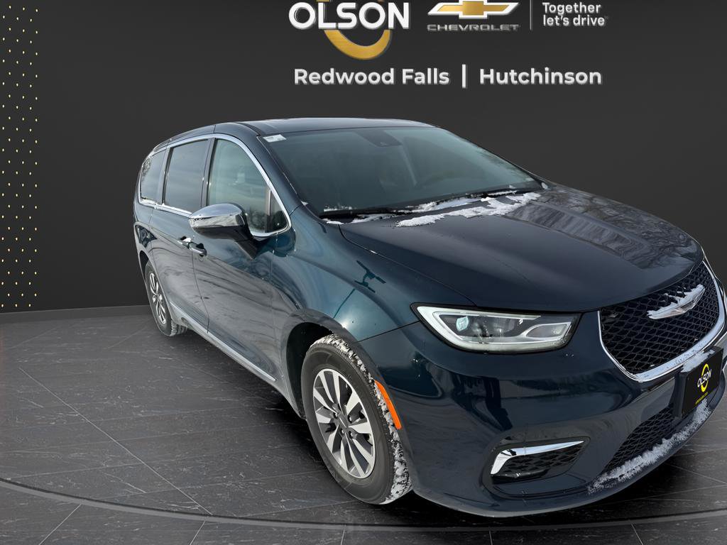 Used 2023 Chrysler Pacifica Limited image 7