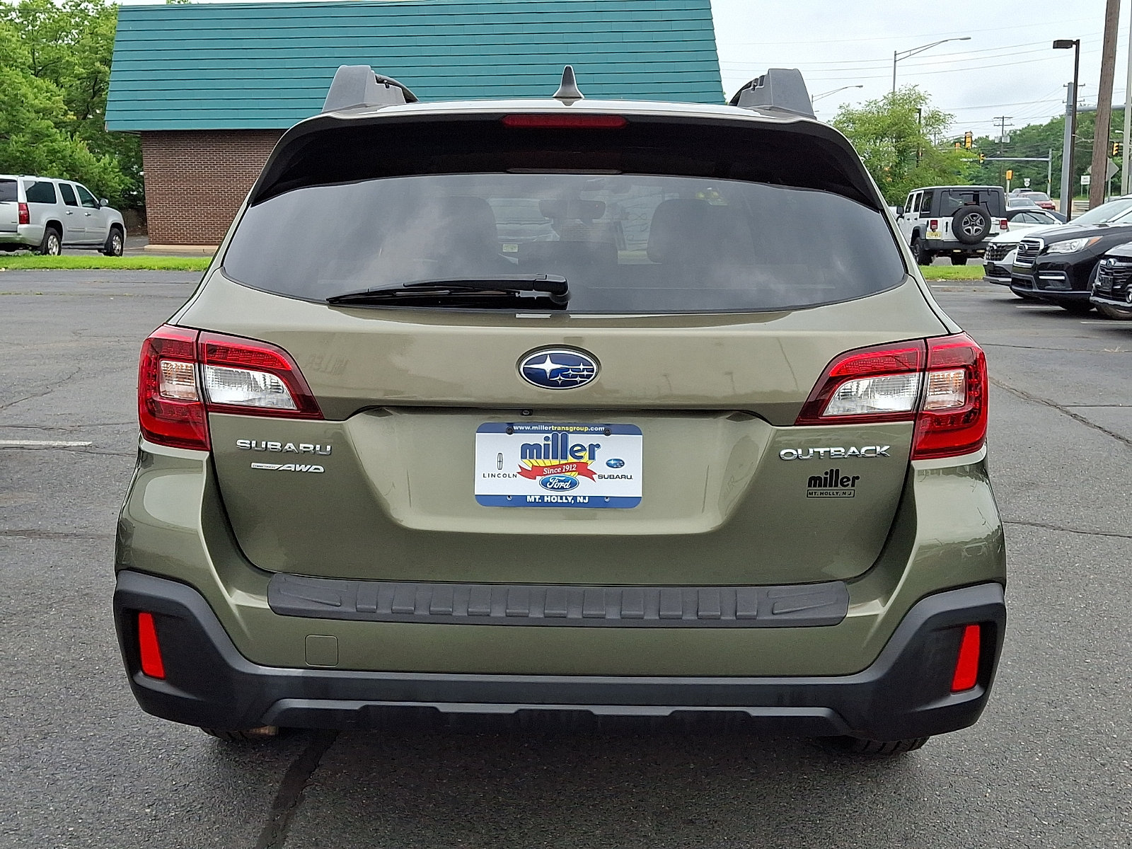 Used 2019 Subaru Outback 2.5i Premium AWD/4WD image 5