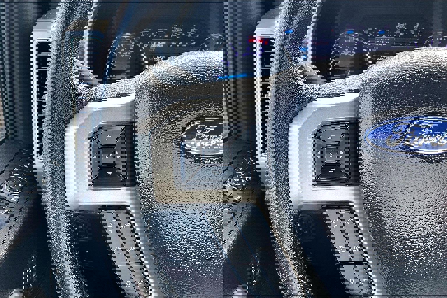 Used 2020 Ford F250 Lariat w/ Tremor Off-Road Package image 19