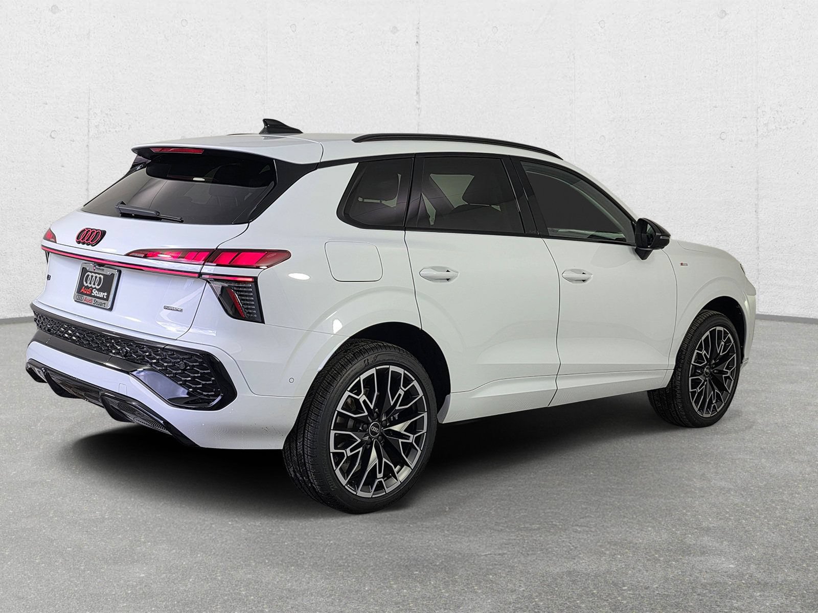 New 2026 Audi Q3 quattro 2.0T AWD/4WD image 6