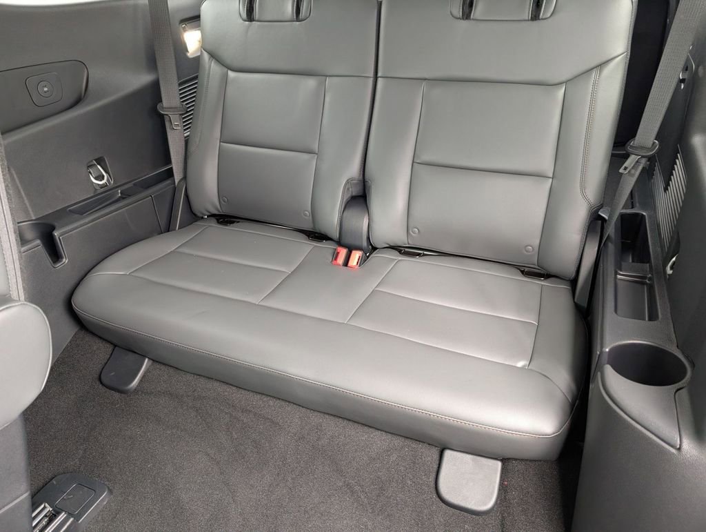 New 2025 Ford Explorer Active w/ Active Comfort Package image 46