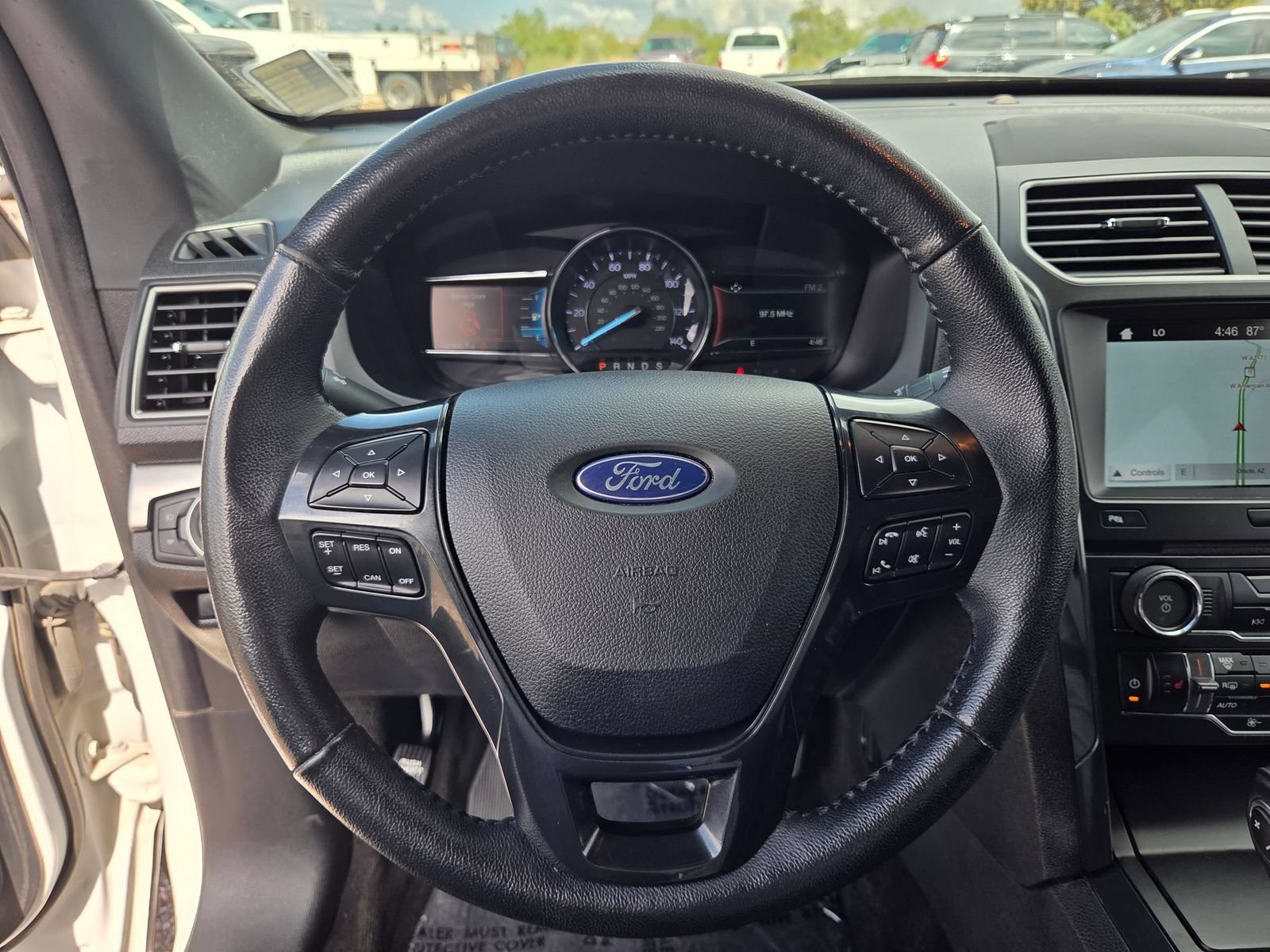 Used 2018 Ford Explorer XLT w/ Equipment Group 202A FWD image 25