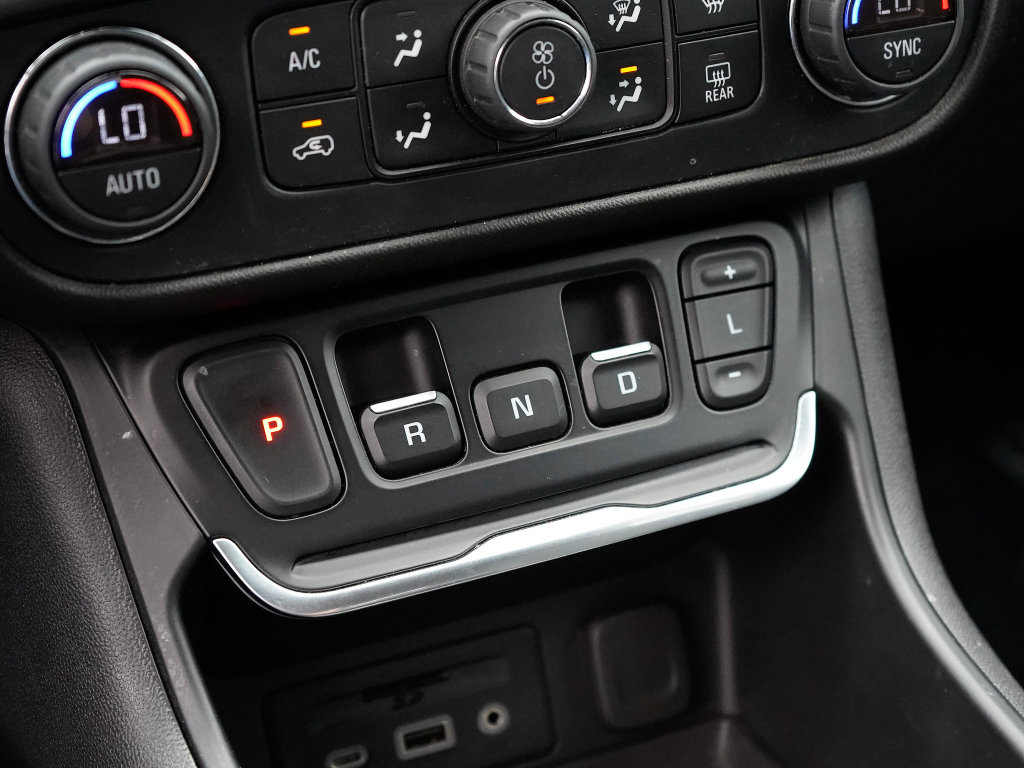 Used 2020 GMC Terrain SLT w/ Preferred Package image 20