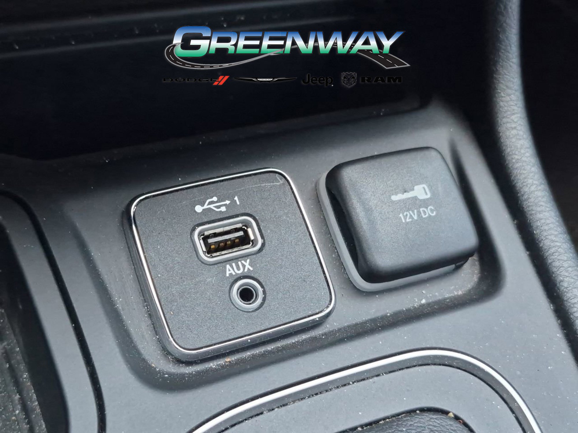 Used 2021 Jeep Cherokee Latitude Lux 80th Anniv w/ Quick Order Package 26U 80TH FWD image 19