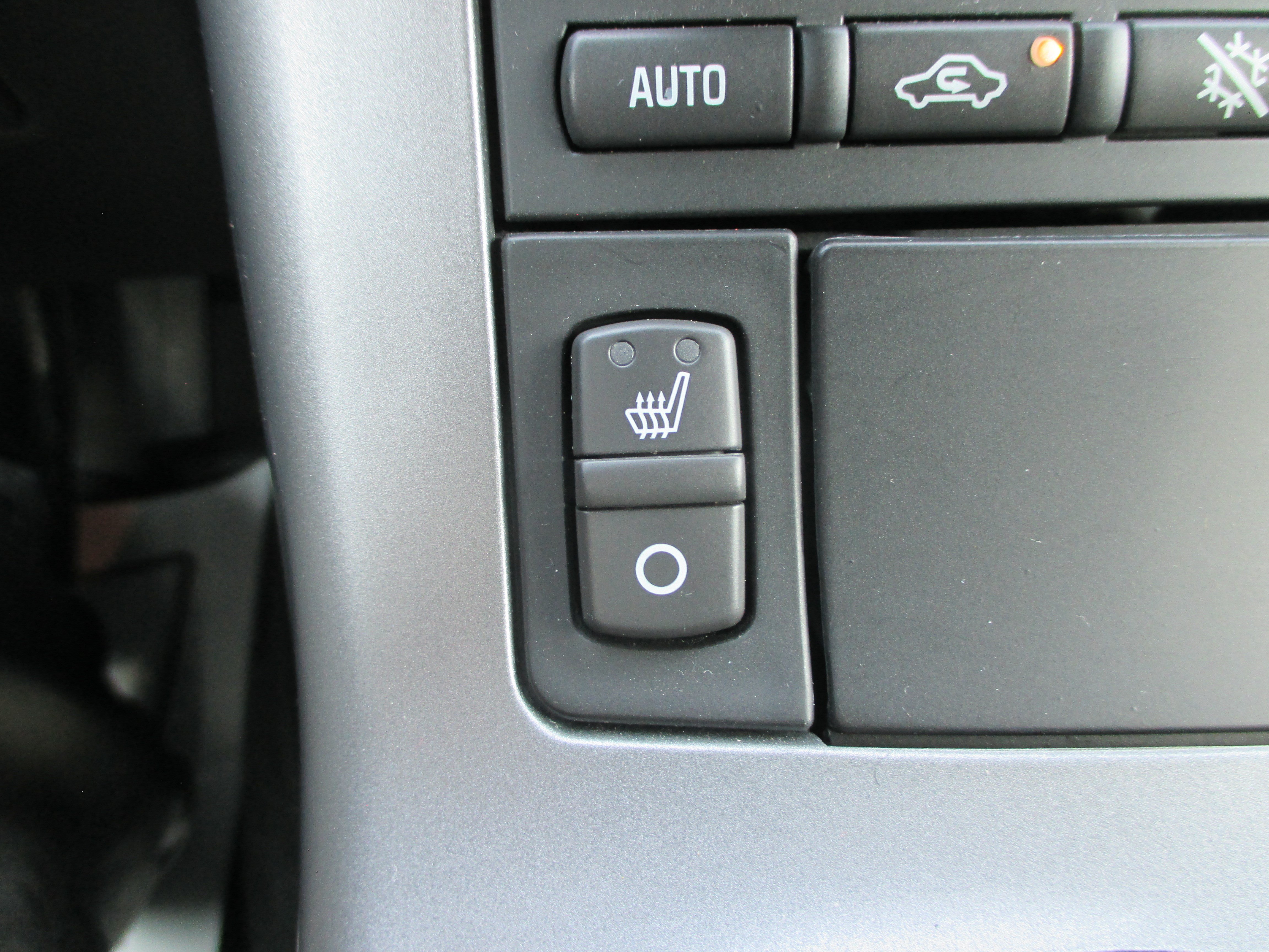 Used 2006 Chevrolet Corvette Coupe w/ Preferred Equipment Group RWD image 18